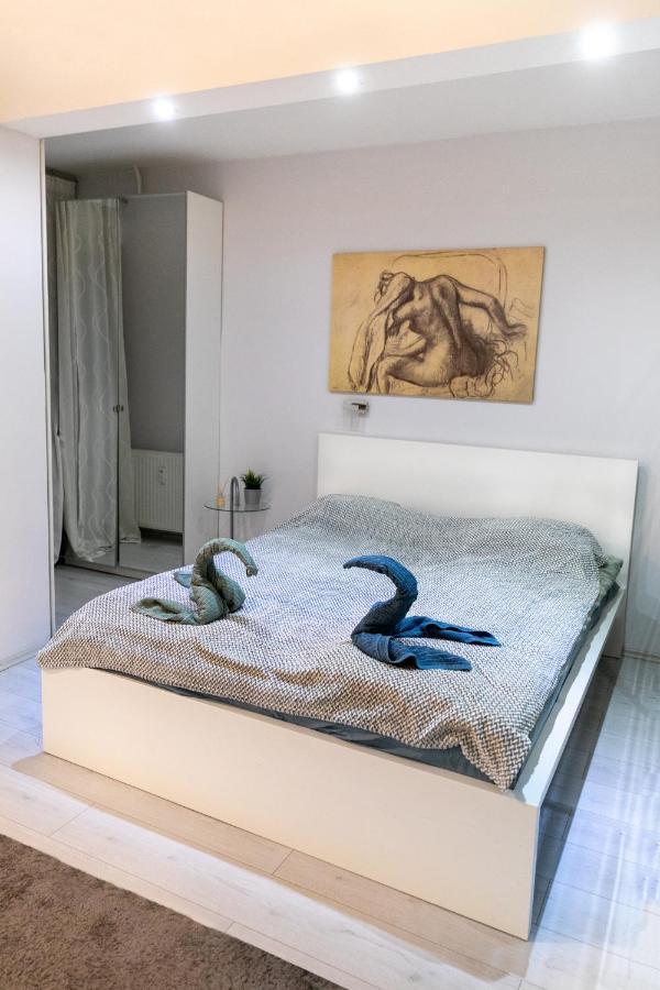 Castle Apartment In The Center บูดาเปสต์ ภายนอก รูปภาพ