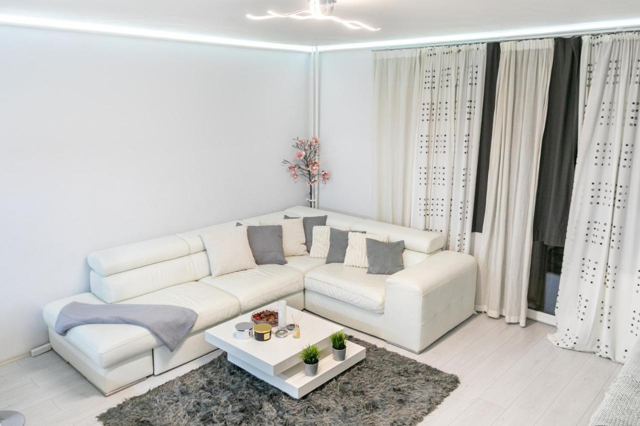 Castle Apartment In The Center บูดาเปสต์ ภายนอก รูปภาพ
